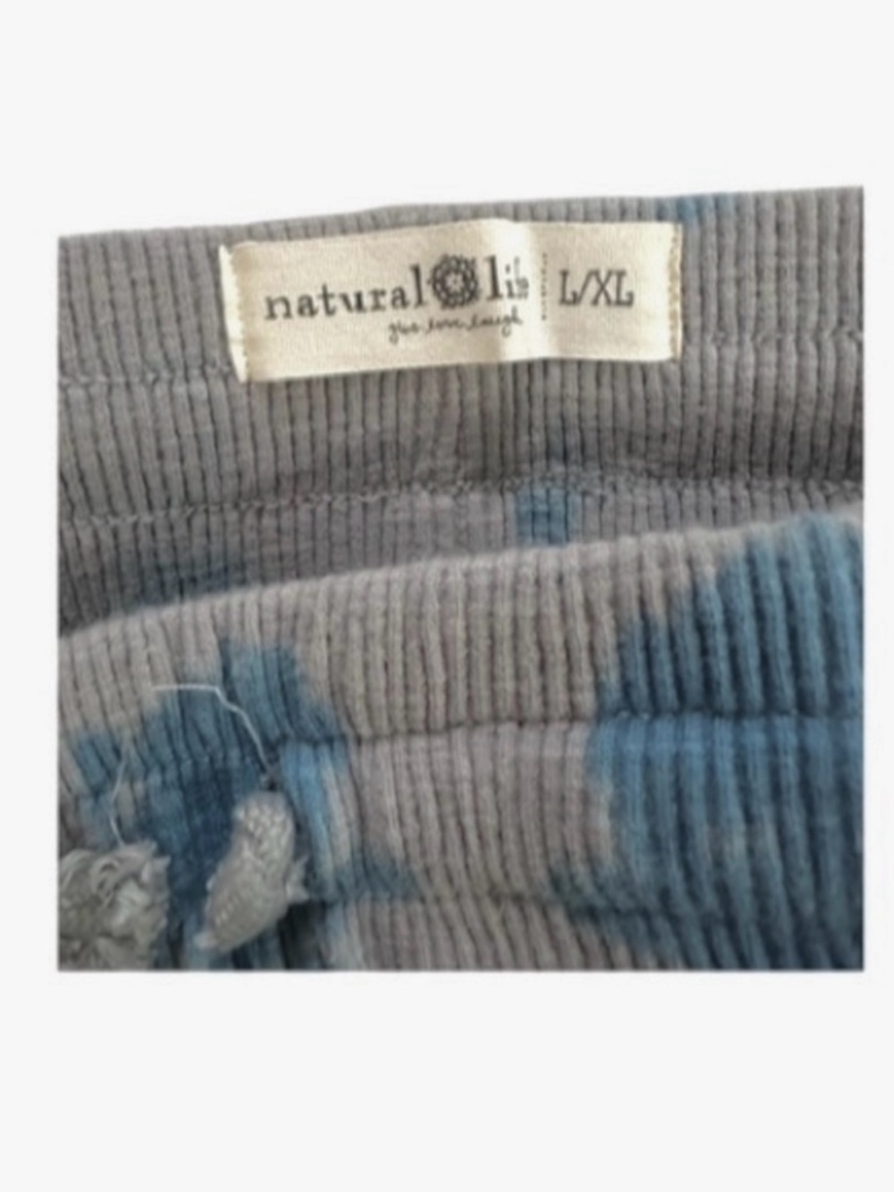 NATURAL LIFE Ribbed Tie-Dye Top in Blue & Gray - Picture 4 of 4